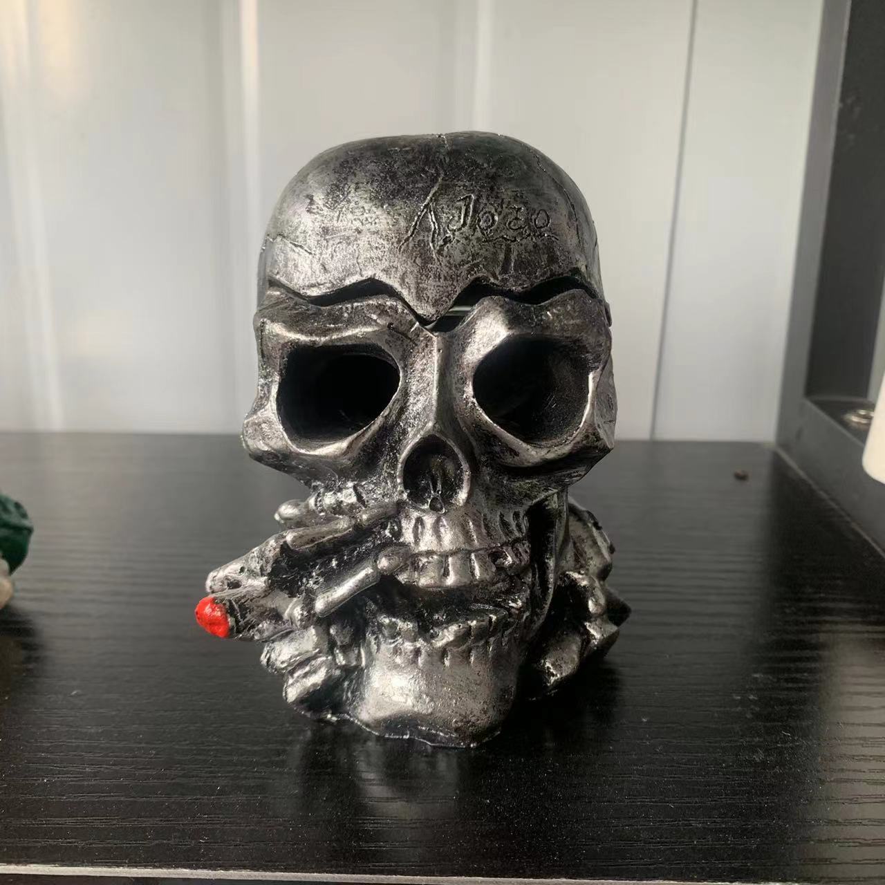 💀💀💀Halloween Skeleton Ashtray Living Room Decorations