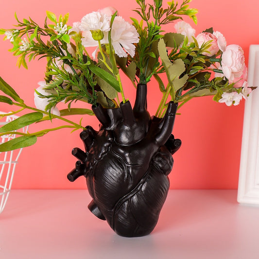 Simulated Heart Flower Arrangement Heart shape desktop decorative resin vase ornament